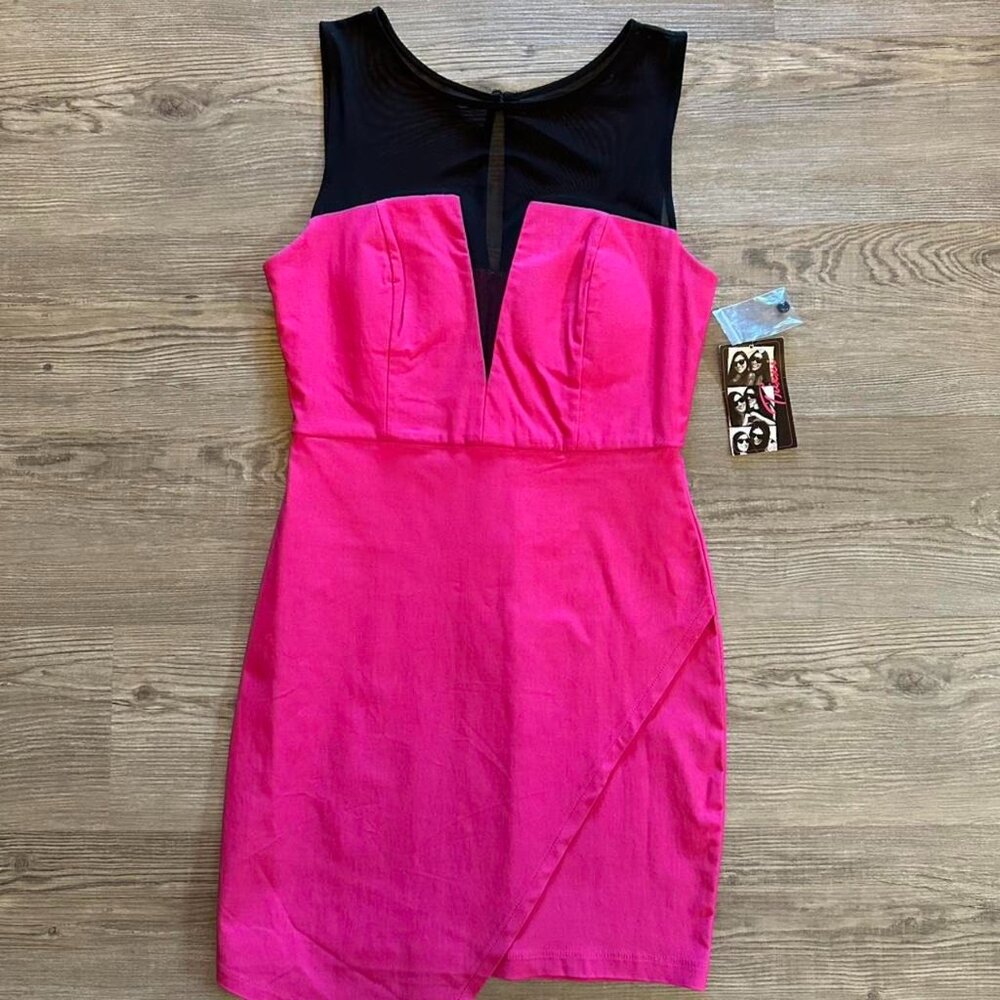 Trixxi, Pink and black bodycon dress.